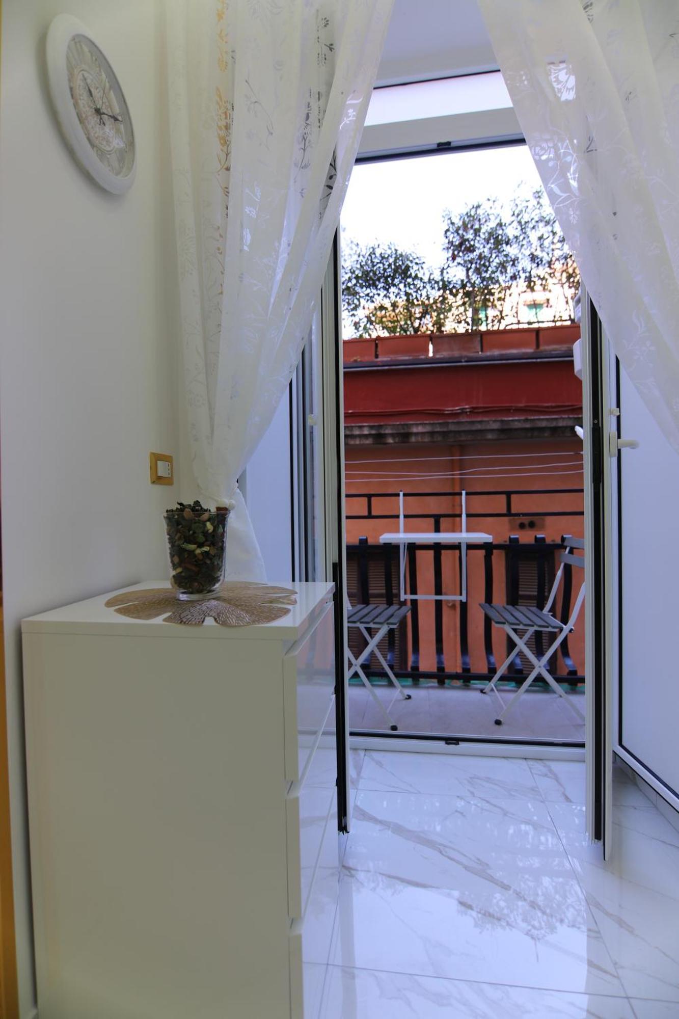 Apartamento Regina House Nápoles Exterior foto