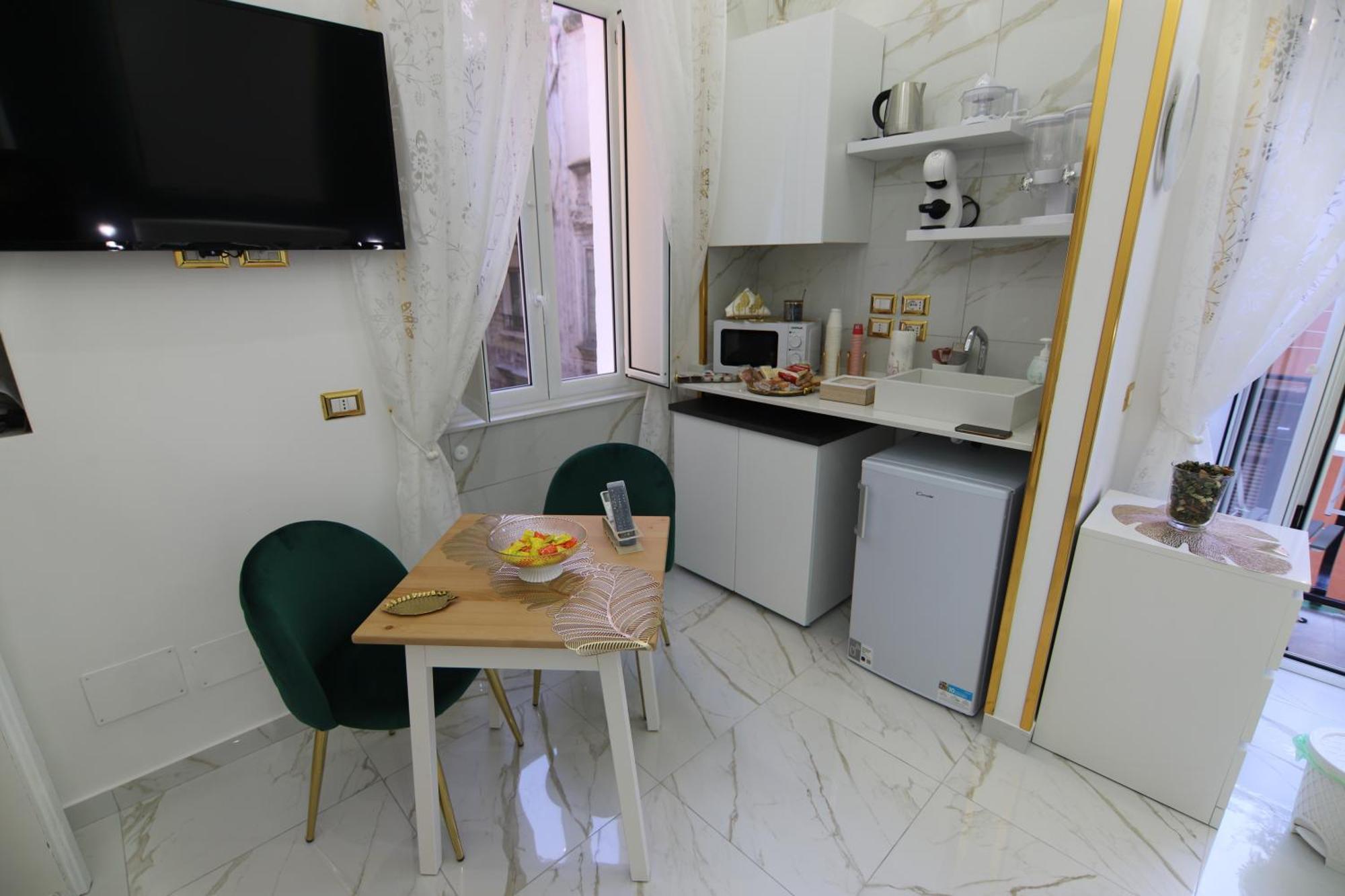 Apartamento Regina House Nápoles Exterior foto
